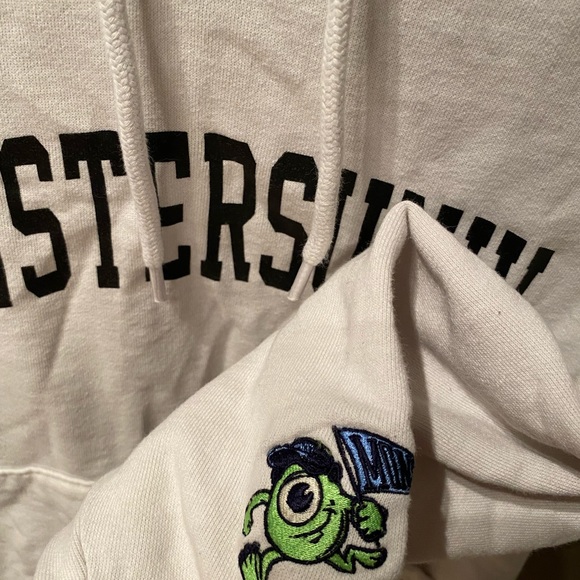 SPAO hoodie 
DM for more information - Picture 2 of 3